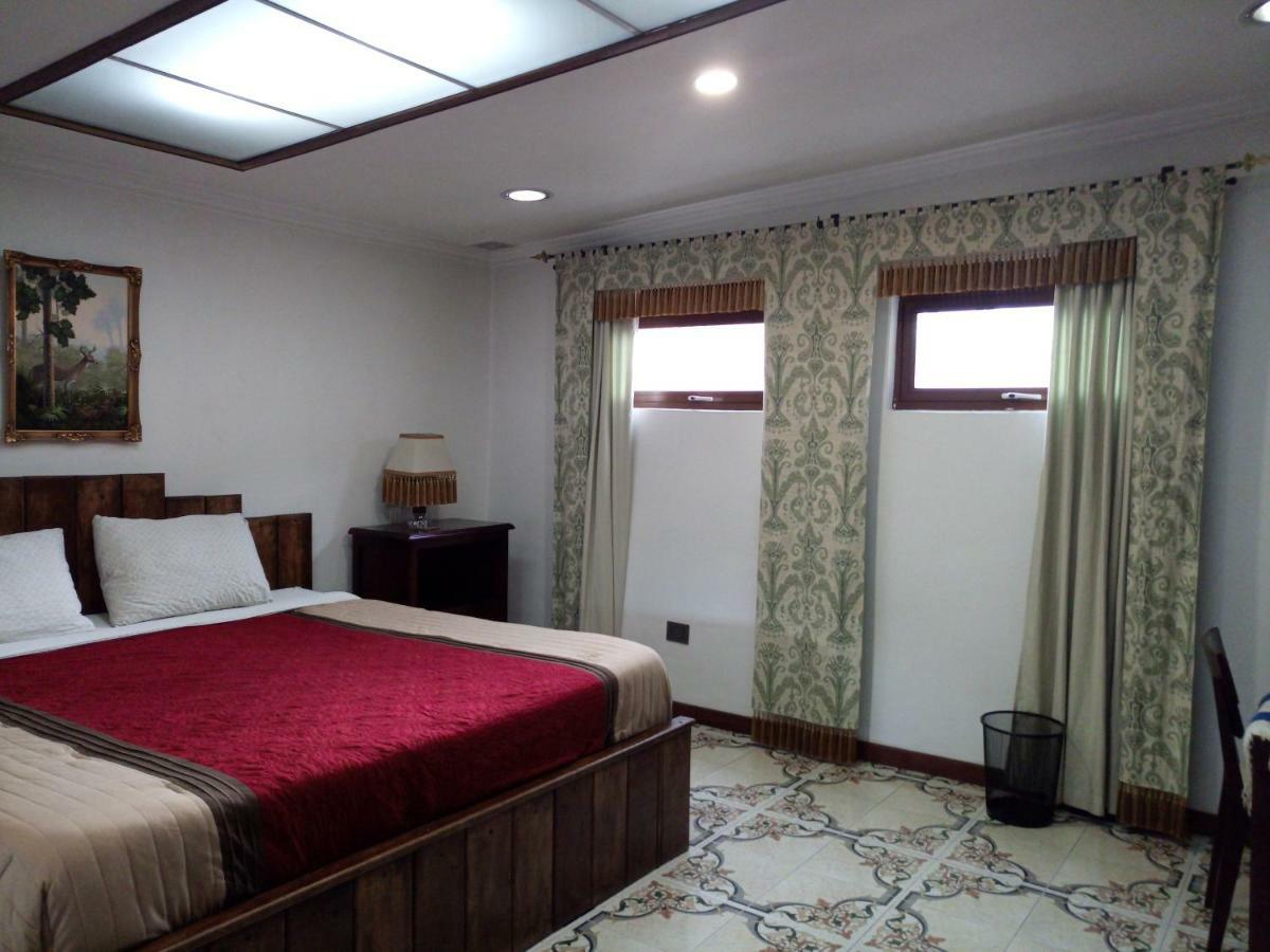 Bogota Bed & Breakfast Inn Exteriör bild